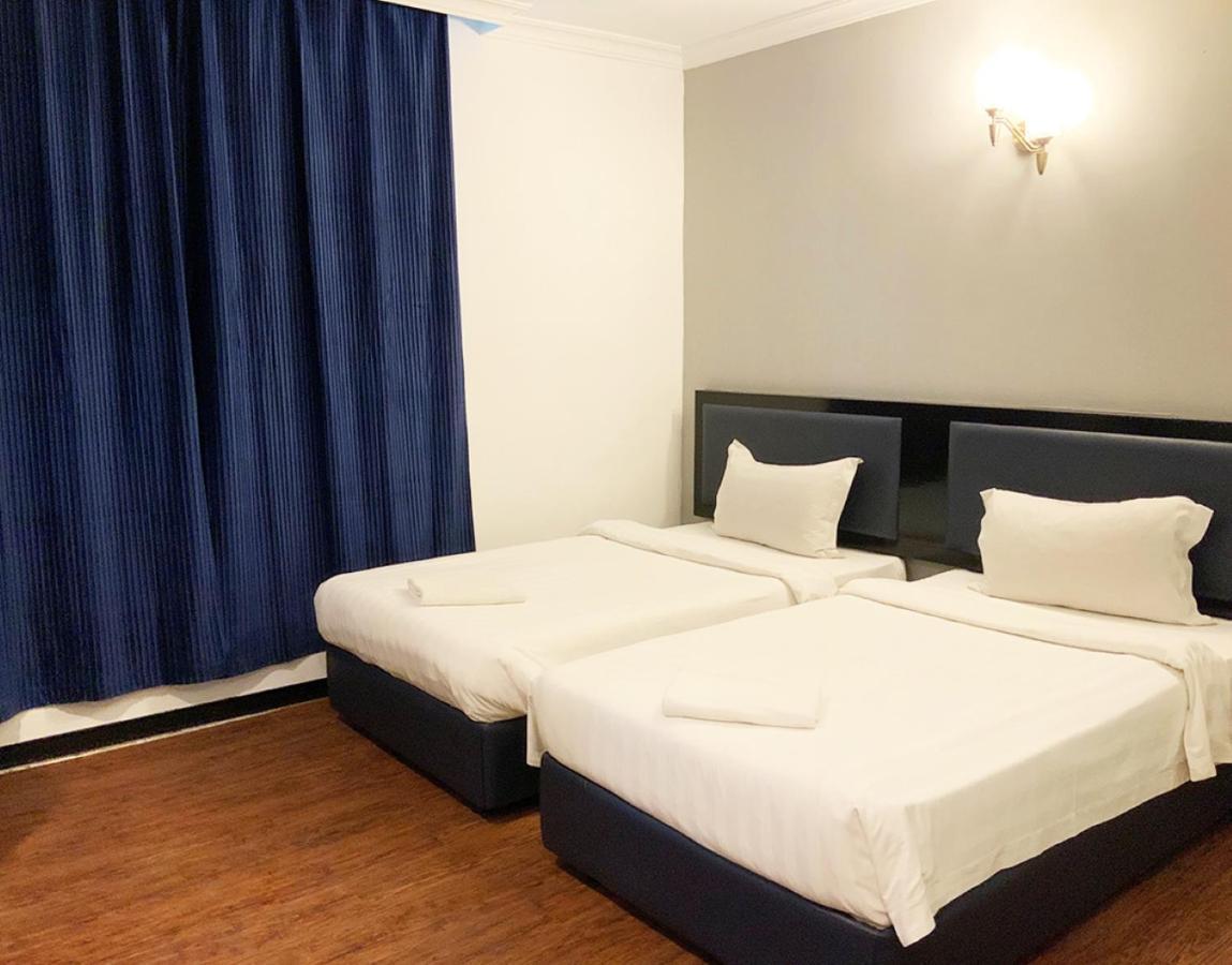 Golden Hotel コタキナバル エクステリア 写真