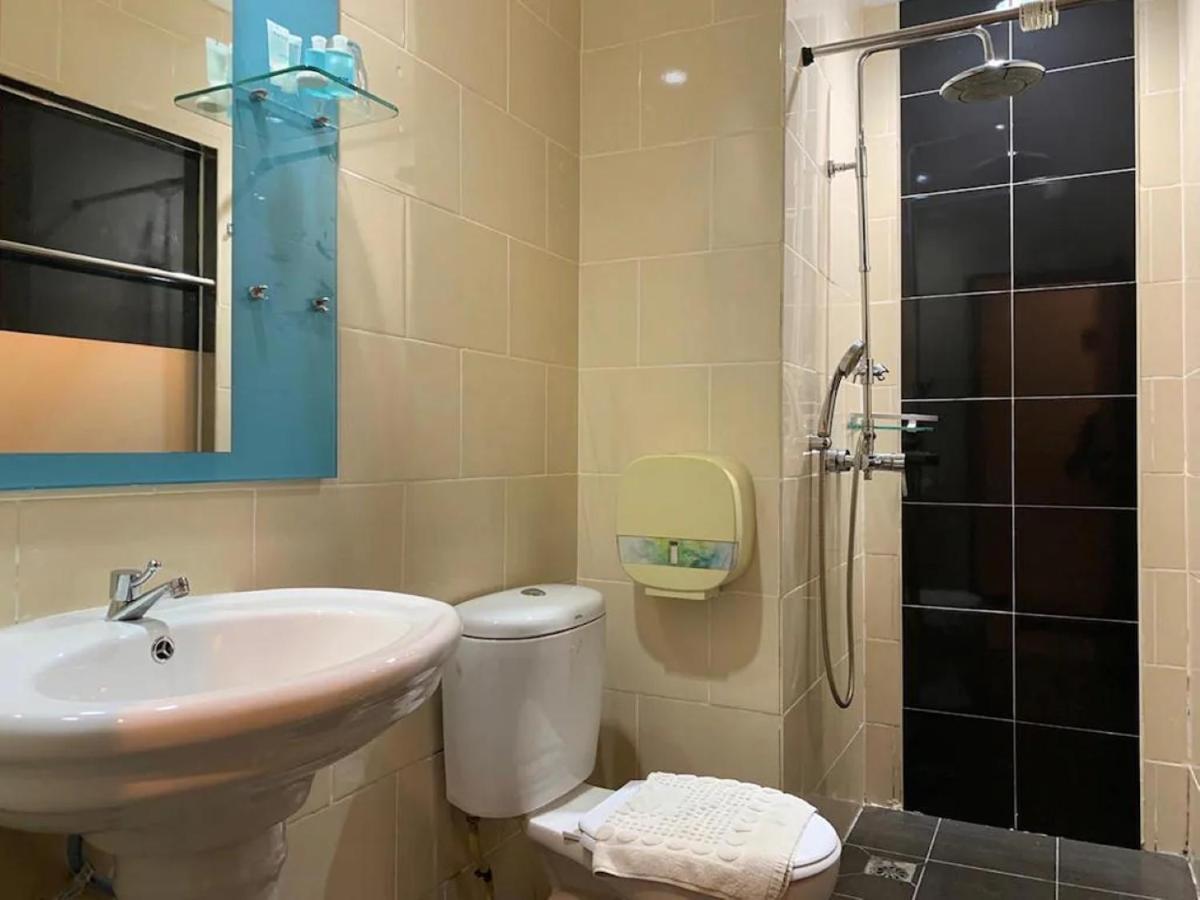 Golden Hotel コタキナバル エクステリア 写真