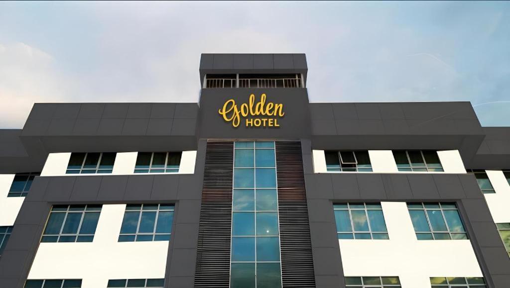 Golden Hotel コタキナバル エクステリア 写真